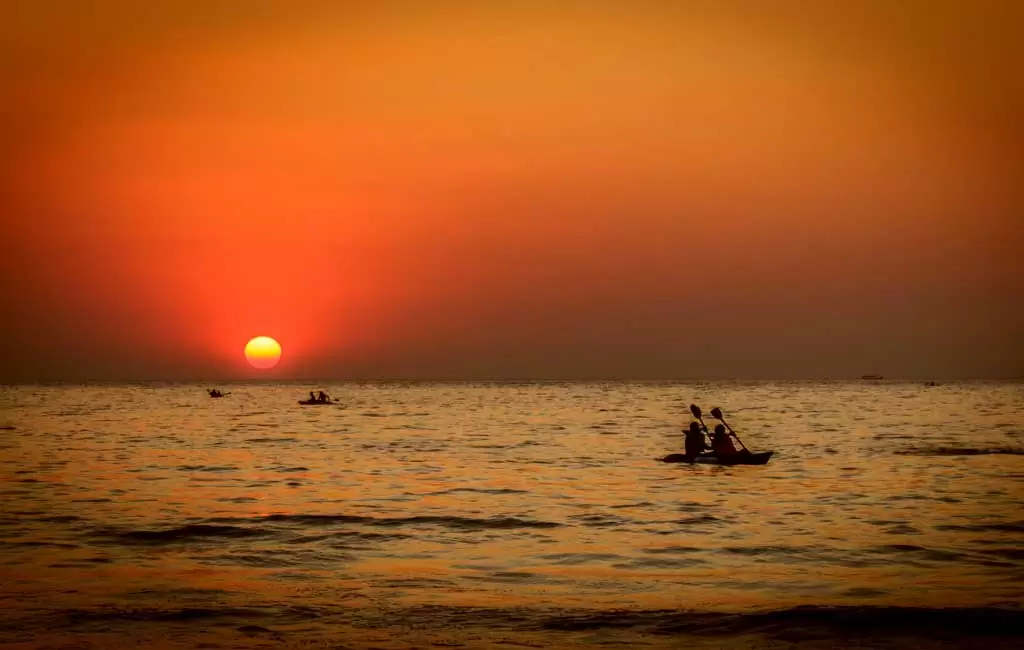 Sunset Kayaking Activity In Arabian Sea - Goa | Goa Water Sports