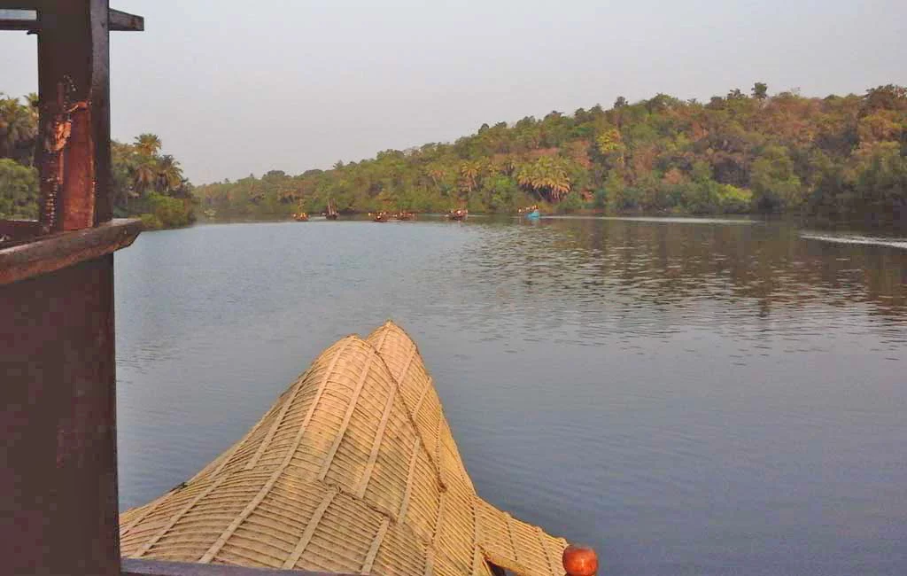chapora-river-backwater-goa-houseboat