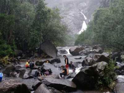 dudhsagar-waterfall-trek-goa